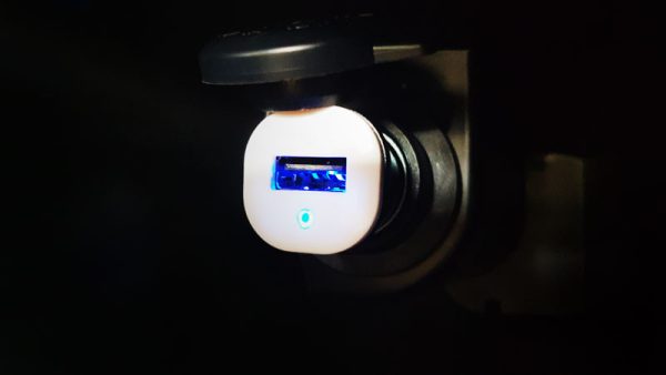 USB Charger + Pocket - Gambar 2